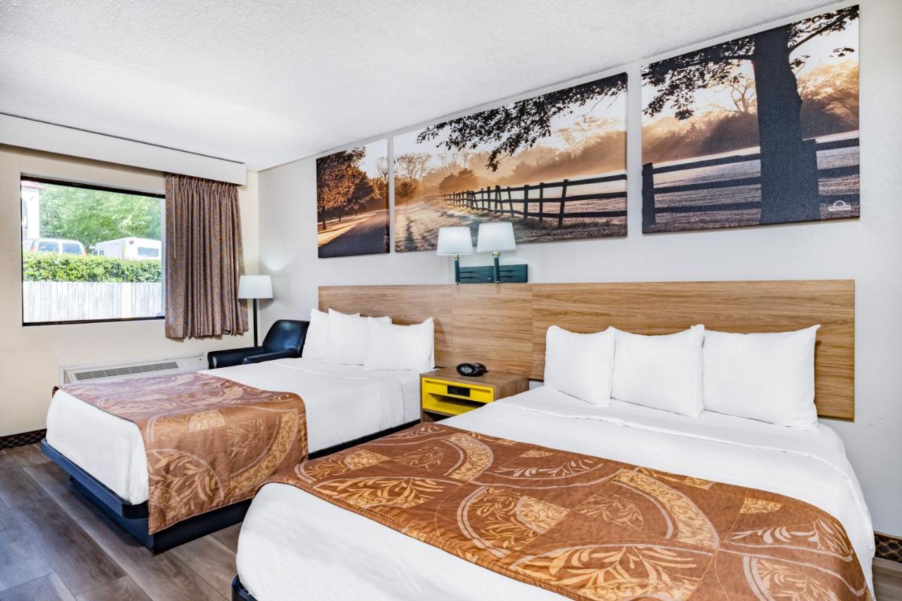 Days Inn By Wyndham Macon I-475 Экстерьер фото